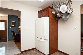 5th image of 67 Glenvue Dr