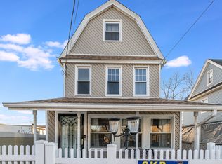 156-10 113th Ave, Jamaica, NY 11433