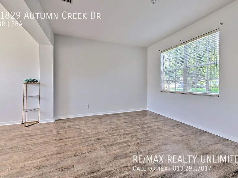 11829 Autumn Creek Dr — Photo 27