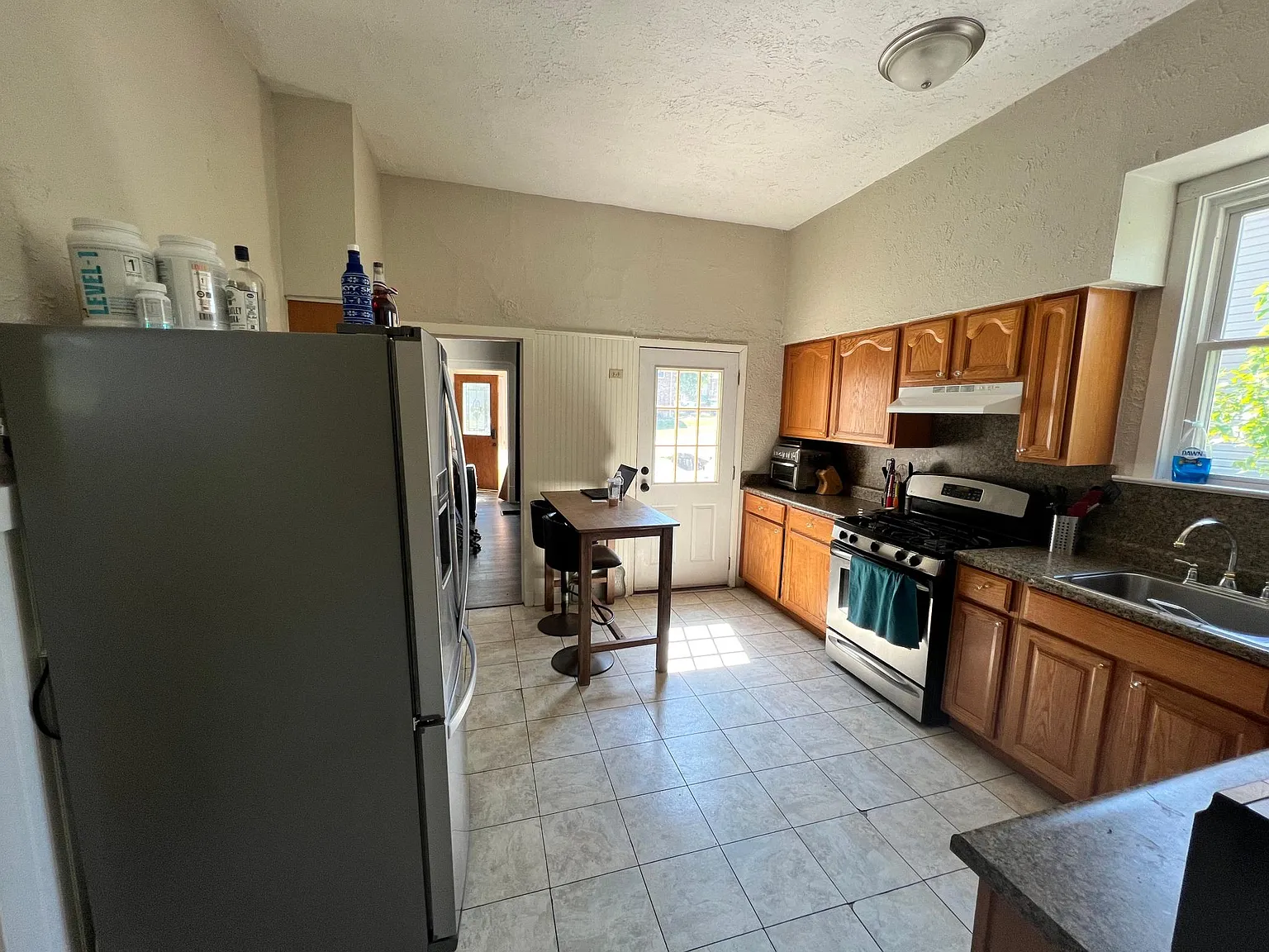2817 Oakland Ave — Photo 4