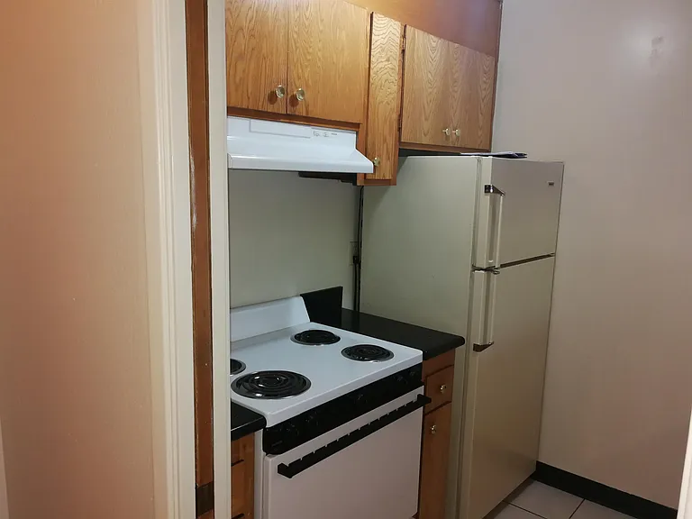 2535 College Ave — Photo 9