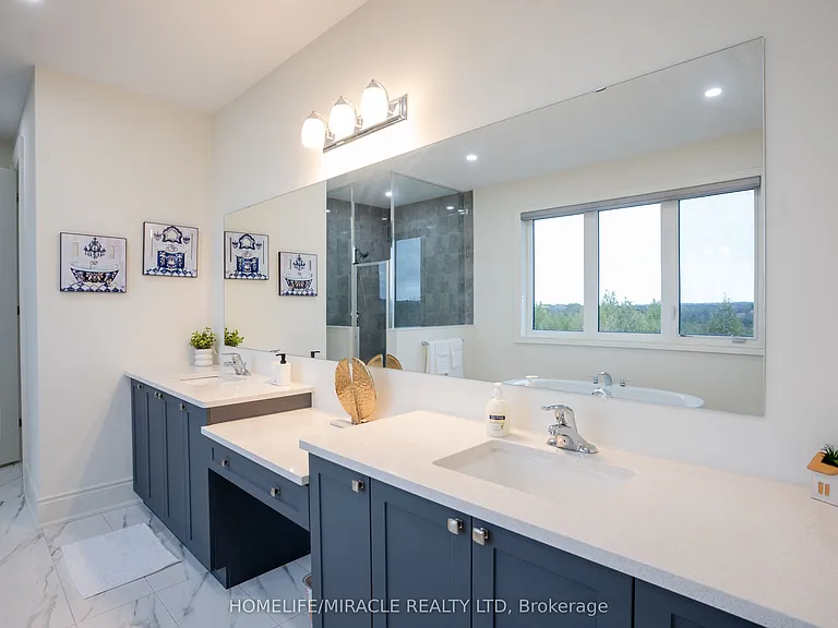 93 Bluebird Blvd — Photo 33