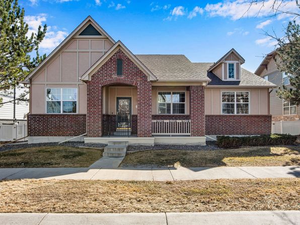 2443 Winding Dr