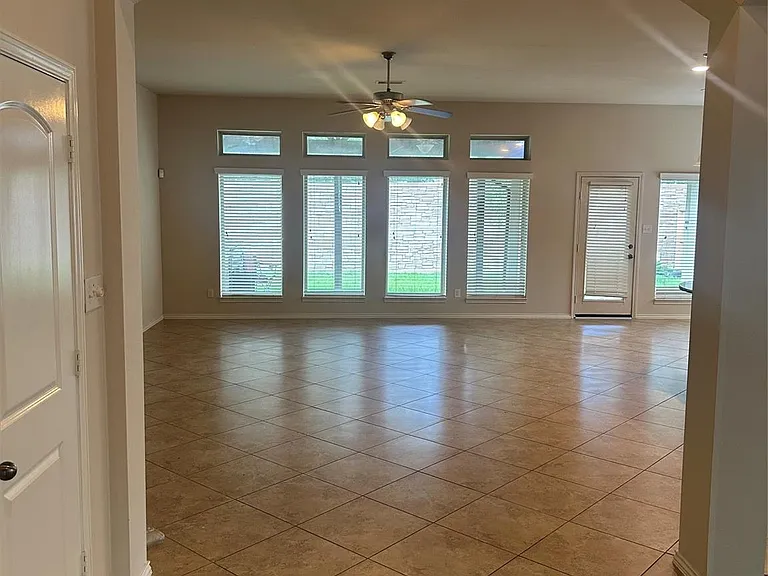 21823 Juniper Wood Ln — Photo 19