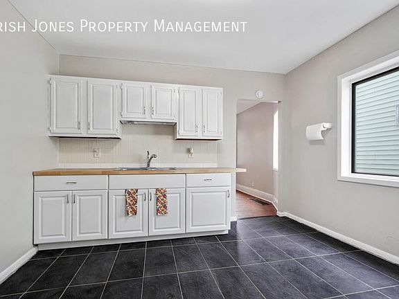 4th image of 98 Edson St Floor 1