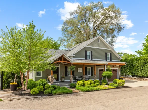 12 S McCord St, Pittsboro, IN 46167