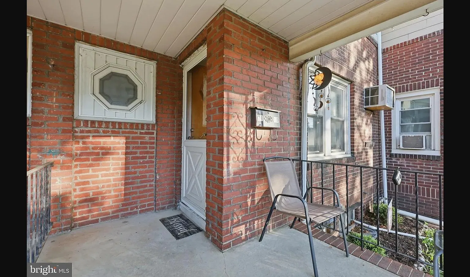 2110 wilson ave — Photo 1