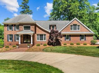 26 Olympic Ln, Siler City, NC 27344
