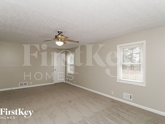 2nd image of 289 Angla Dr SE