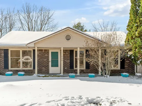 126 Chestnut Ln, Versailles, KY 40383