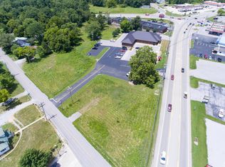 West Ave, Crossville, TN 38555