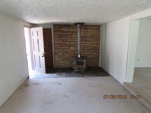 3rd image of 35914 Cumberland Way SE