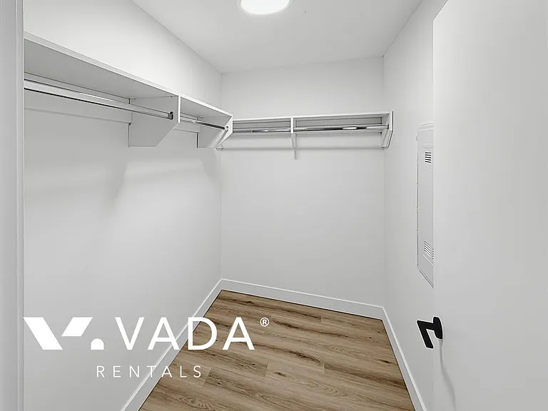 3068 Kingsway — Photo 27