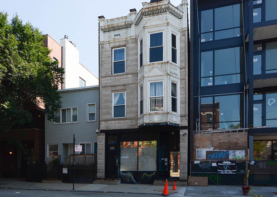1st image of 1829 N Milwaukee Ave #F2