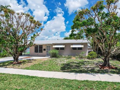 10501 SW 50th St, Miami, FL, 33165