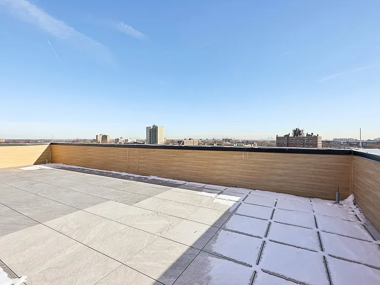 55 Washington St — Photo 18