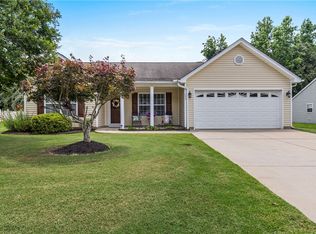 243 Rivers Edge Dr, Easley, SC 29642