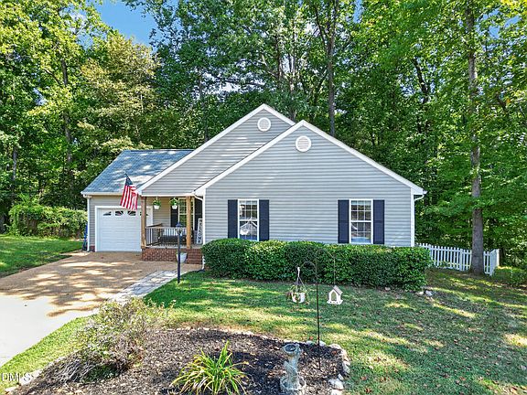 3rd image of 636 Harris Point Way