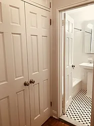 Rented by Metropolis Real Estate of Manhattan