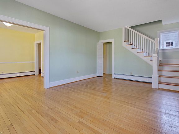 5th image of 1717 Downey St