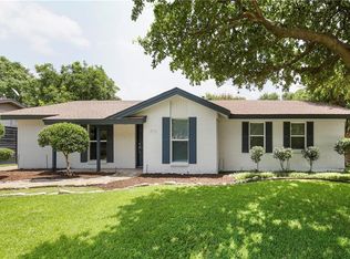 3272 Golfing Green Dr, Farmers Branch, TX 75234
