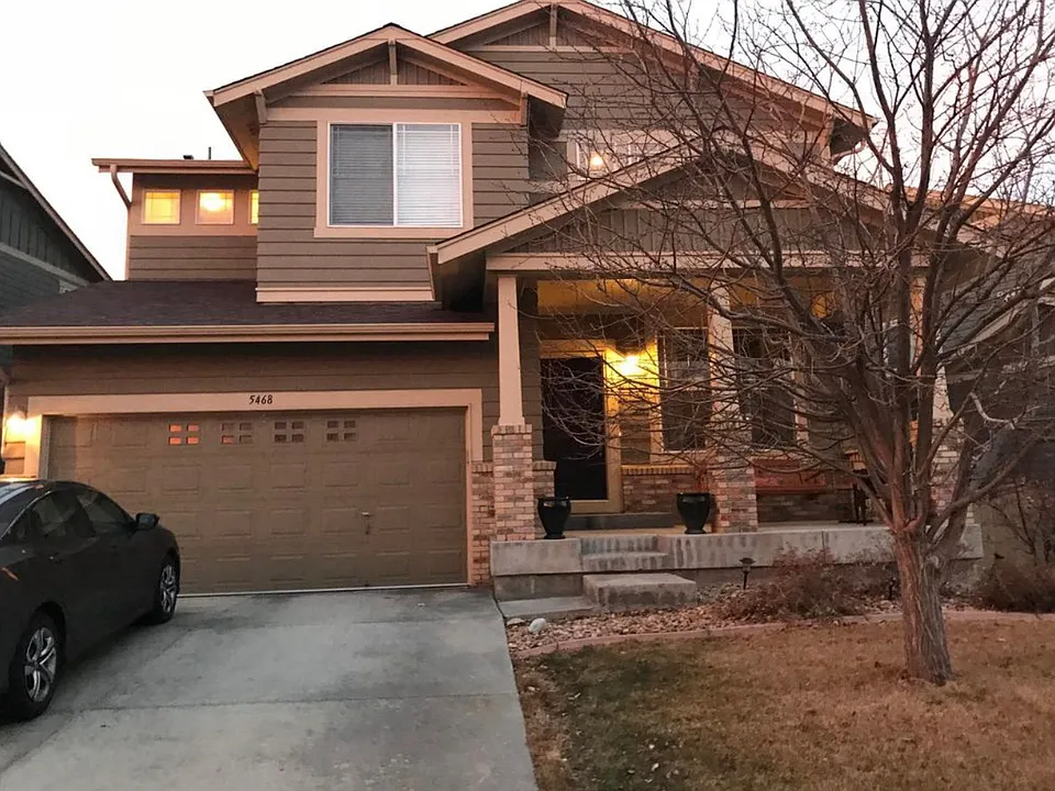 5468 Longwood Cir
