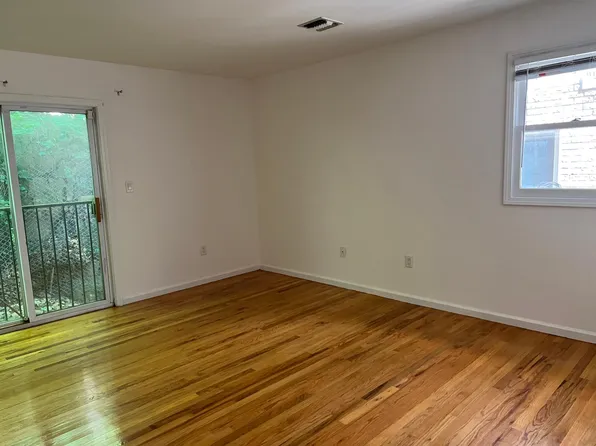 8911 Riverside Place image 17 of 37