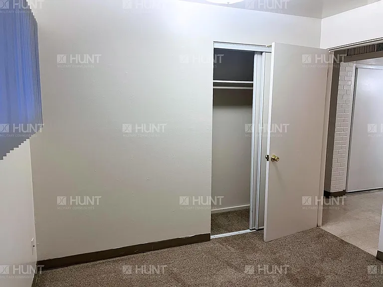 4042 Mercury Cir SE #B — Photo 10