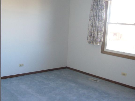 4th image of 1107 E Ardyce Ln #2