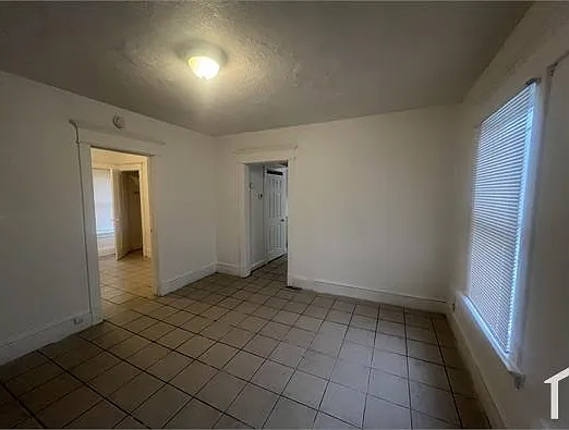 4 bed, 1248 sqft, $1,299 — Photo 3