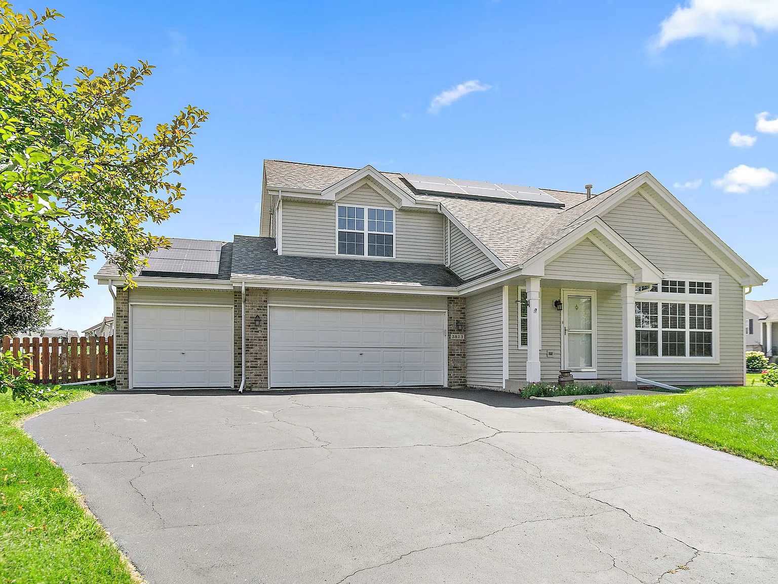 Ashwinton Way, Rockford — Photo 2