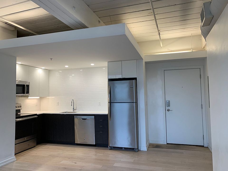 1st image of 430 Fairmount Ave APT 304