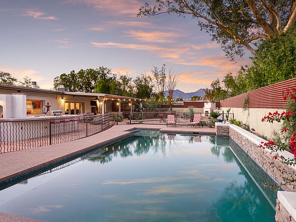 Entertainers dream backyard