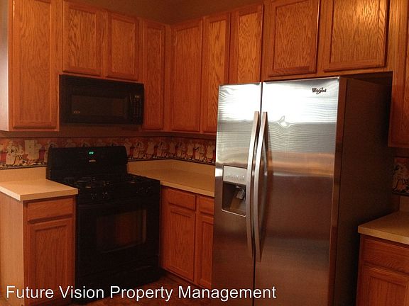 4th image of 315 Parkside Dr