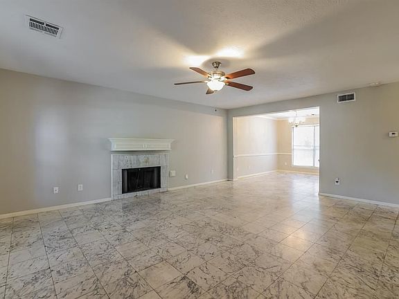 3rd image of 12014 Kleinmeadow Dr