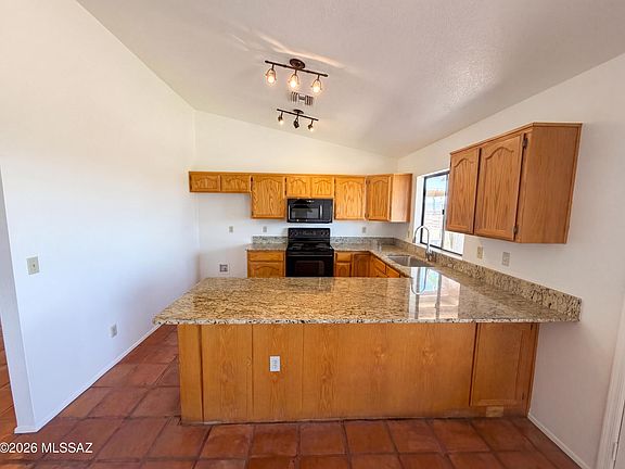 2nd image of 9625 N Broadmede St