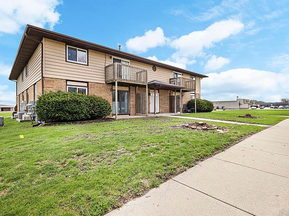 3rd image of 618 Mary Ln #5
