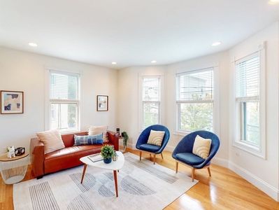 65 Pinckney St #2, Somerville, MA, 02145
