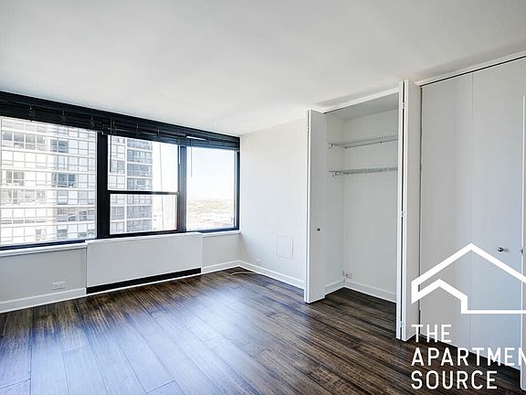 4th image of 1560 N Sandburg Ter APT 1503