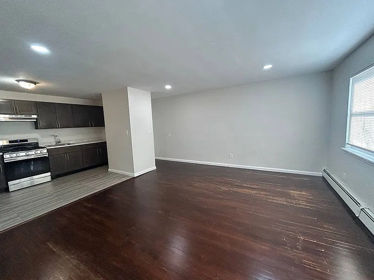 18 Hampton Rd #B10 — Photo 11
