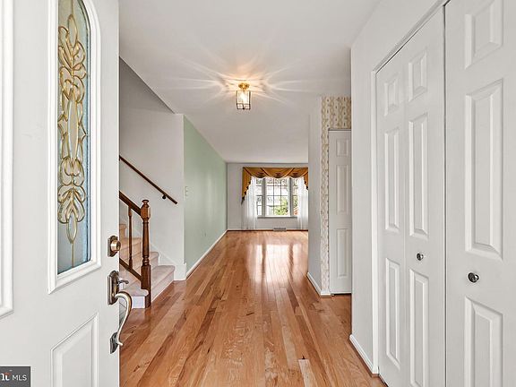 3rd image of 9005 Penn Manor Ct