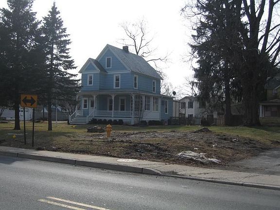 2nd image of 158 Sparta Ave