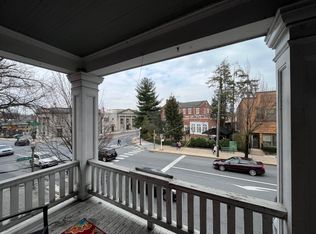 4 S Broad St #1, Lititz, PA 17543