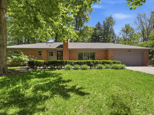 7703 Clarendon Rd, Indianapolis, IN 46260