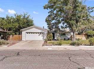 321 7th St, Fernley, NV 89408