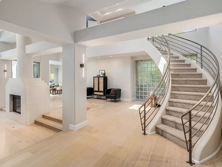 4257 Golden Oak Ct — Photo 4