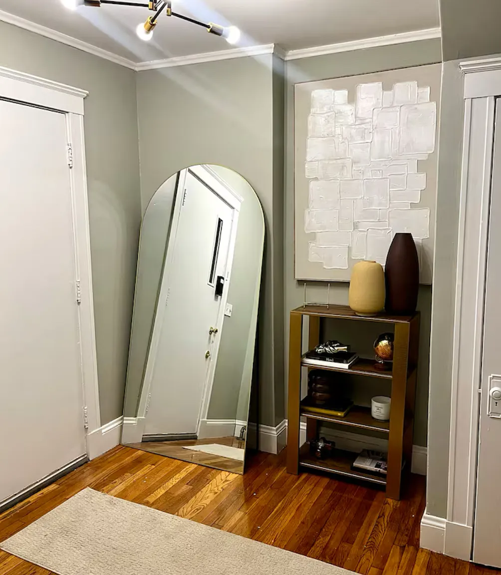 2 bed, 1.0 bath, $3,000 — Photo 4