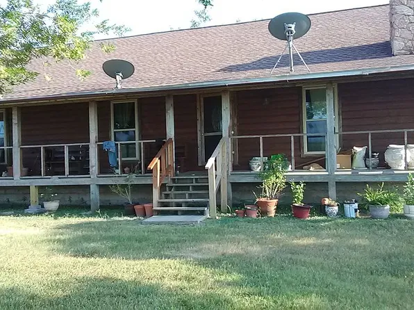 120 Rooke Rd, Woodsboro, TX 78393