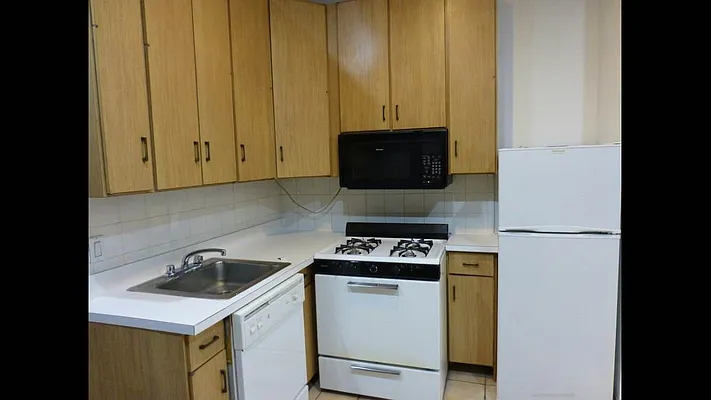 Rented by Charie Properties LLC | media 28