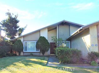 2950 Luff Ct, Oxnard, CA 93035